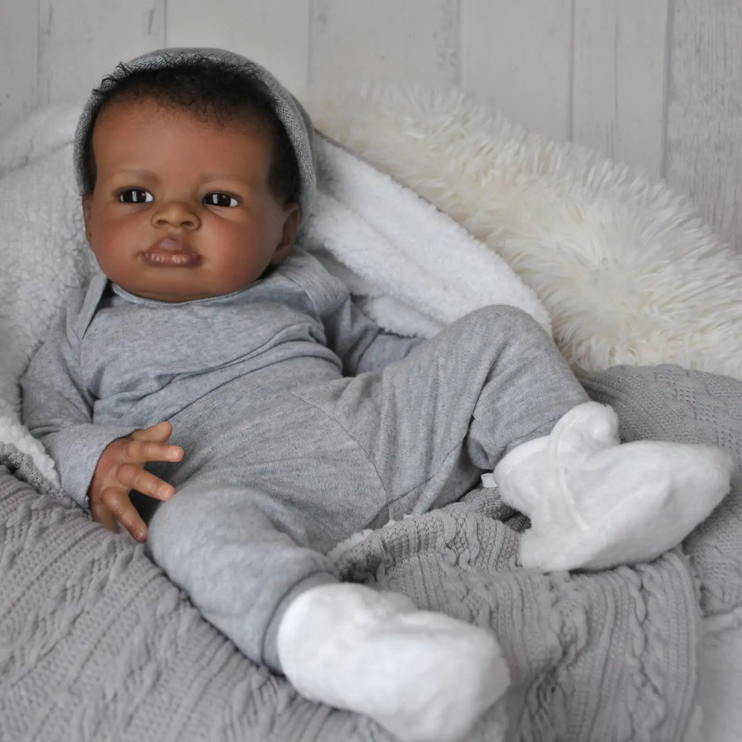 Risbecko Lifelike Reborn Handmade Baby Doll Cloth Body Gift