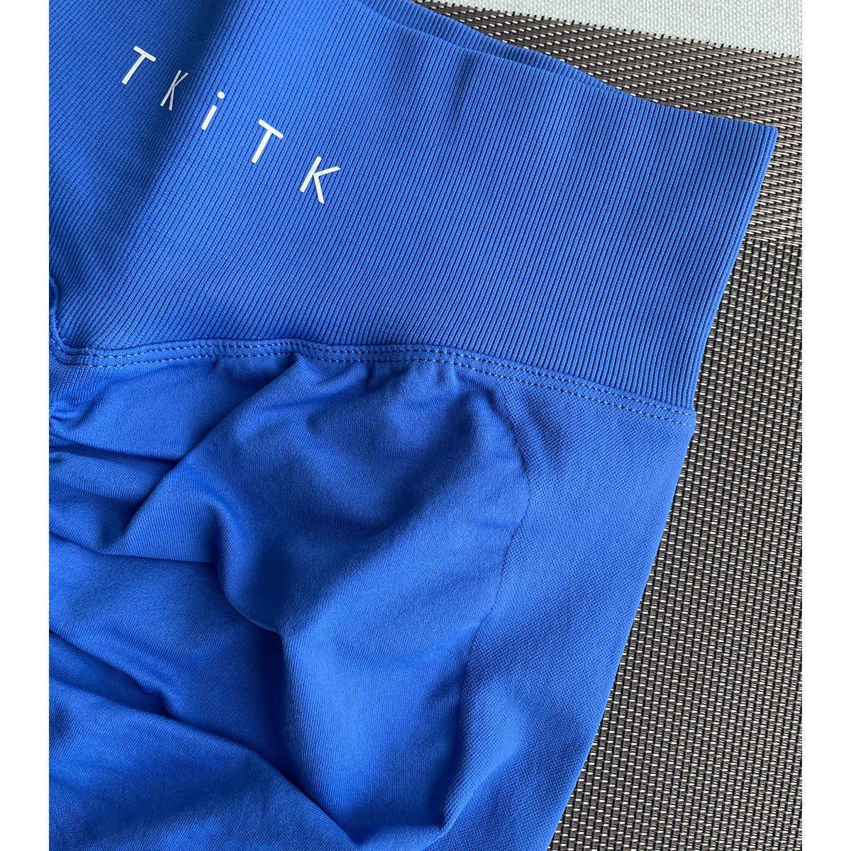 TKITK Seamless Women Yoga Shorts 2 Pack Soft Gym Running